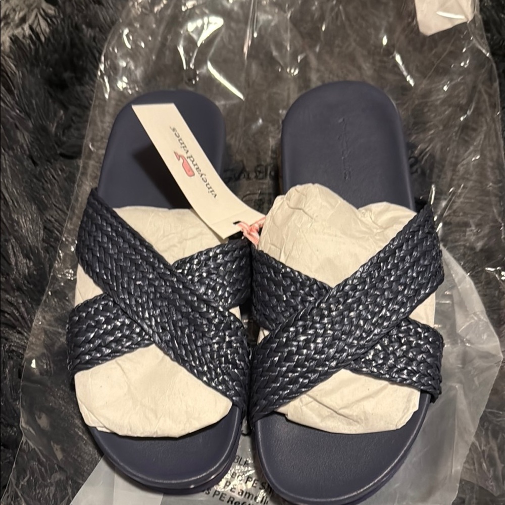 Vineyard Vines Deep Bay Slide Sandals